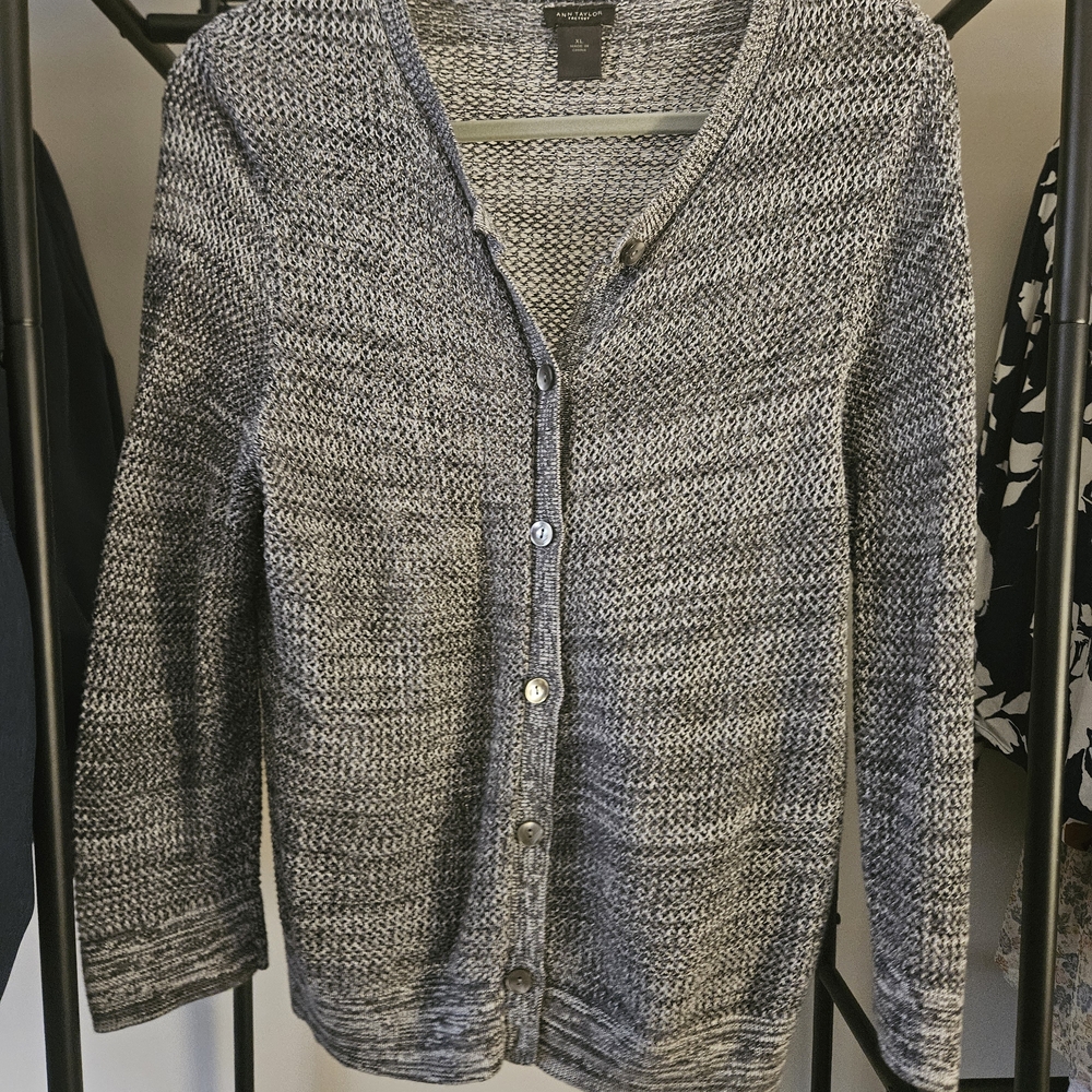 Ann Taylor Factory Gray Marled Knit Button-Front Cardigan
